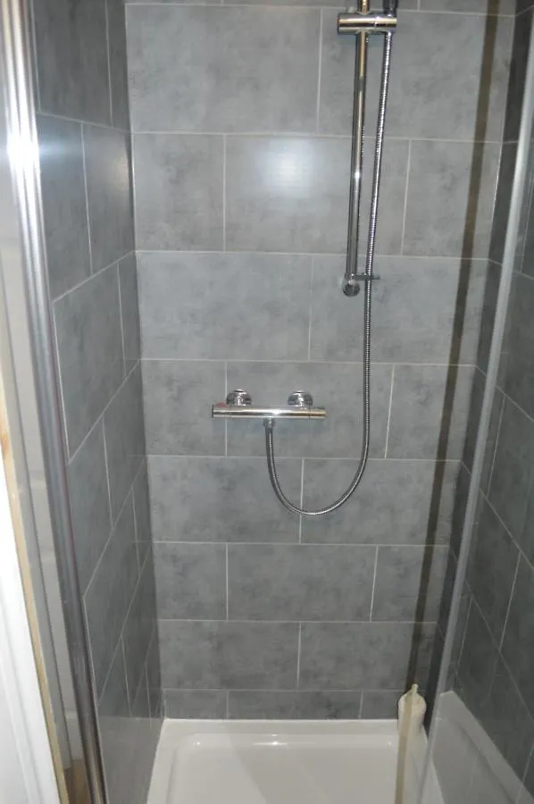 9 Bed House Apartment Newcastle upon Tyne